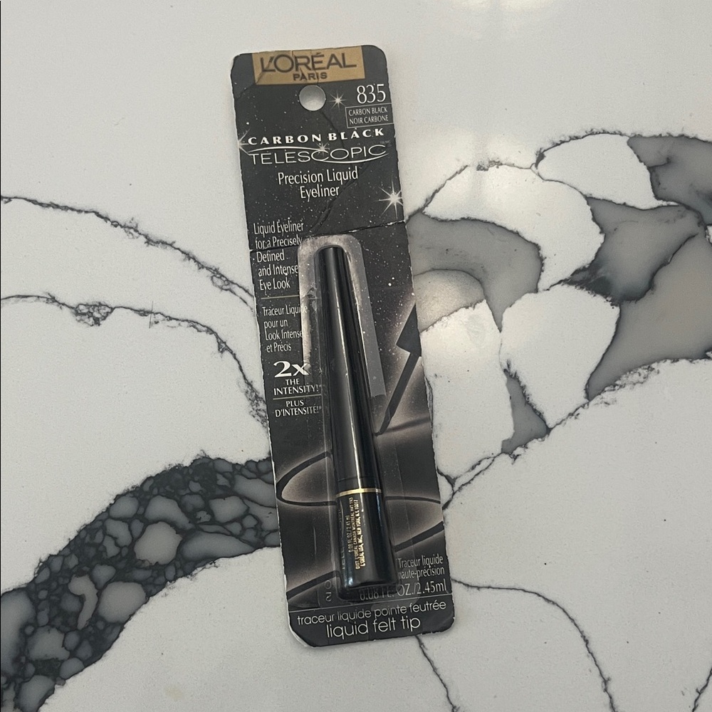 L’Oreal Carbon Black Precision Liquid Eyeliner Color 835